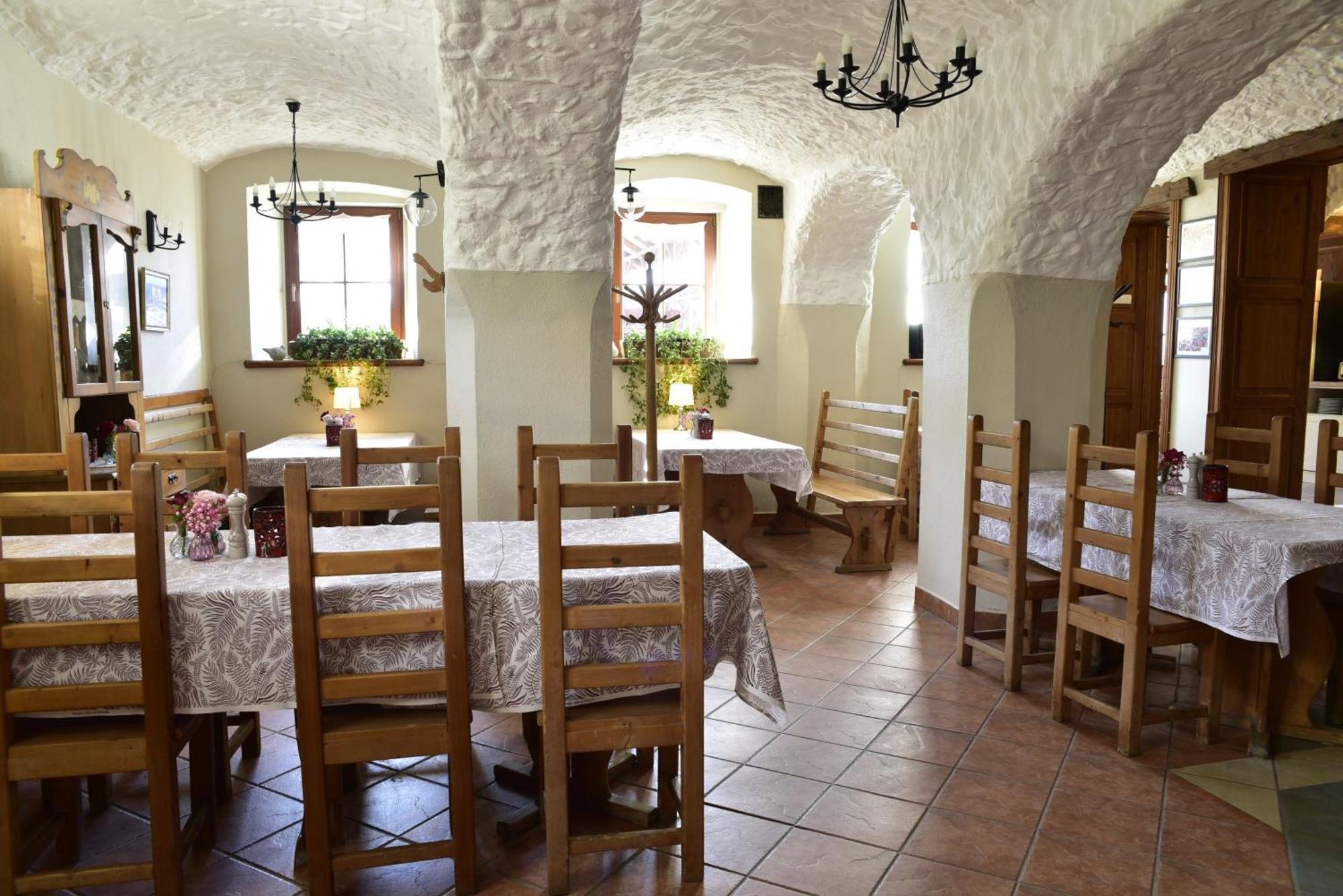 Bed and Breakfast Gosciniec Nowa Wioska Wałbrzych Exterior foto