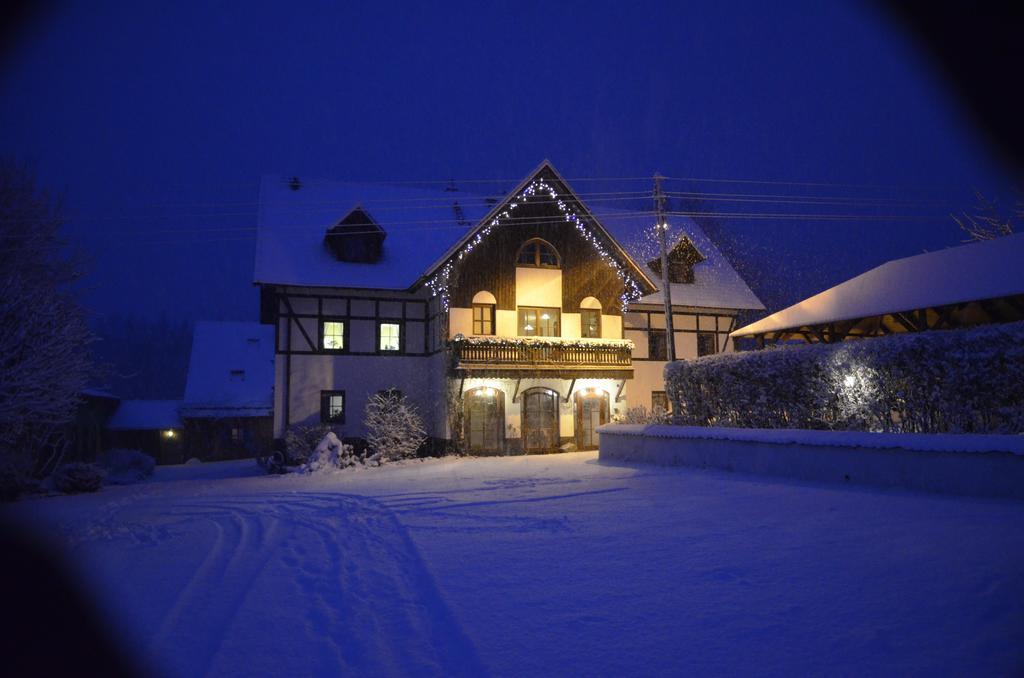 Bed and Breakfast Gosciniec Nowa Wioska Wałbrzych Exterior foto